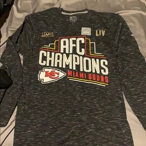 Long sleeve t